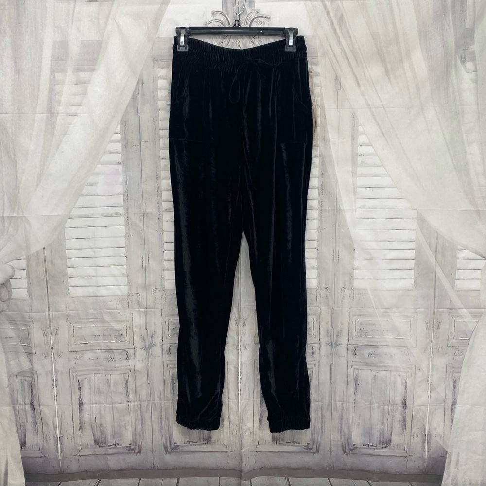 Farmers Market One World Size Small S Black Velvet Joggers Pants Elastic Waist